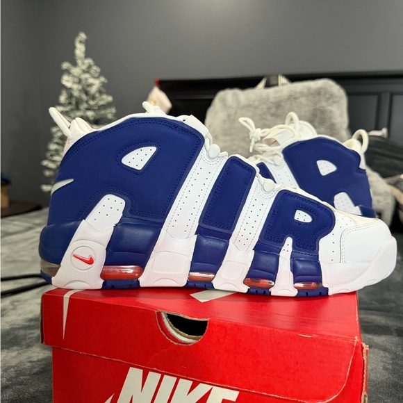 Nike Uptempo Knicks - Picture 2 of 10